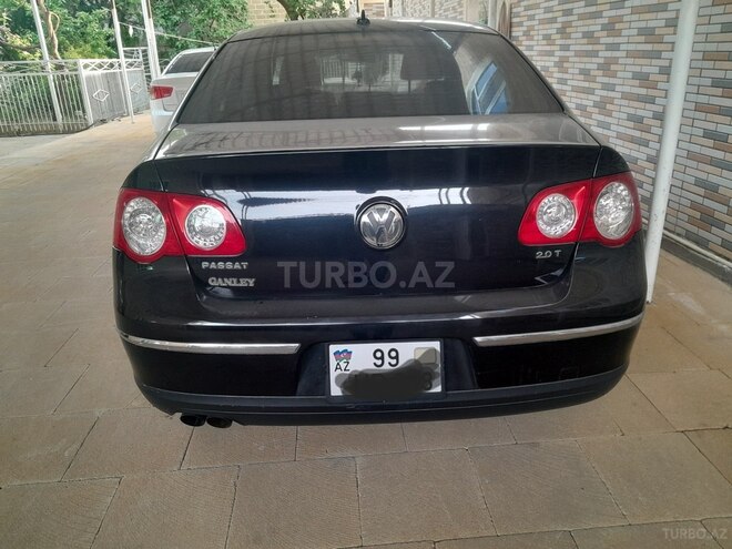 Volkswagen Passat 2007, 241,402 km - 2.0 l - Bakı
