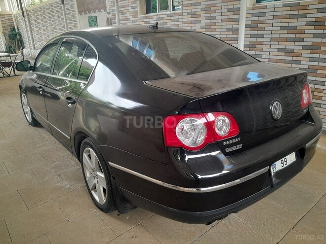 Volkswagen Passat 2007, 241,402 km - 2.0 l - Bakı