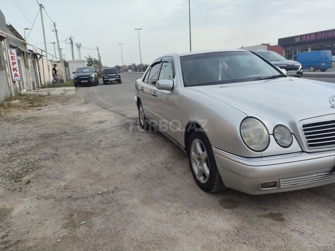 Mercedes E 320 1998, 245,257 km - 3.2 l - Bakı
