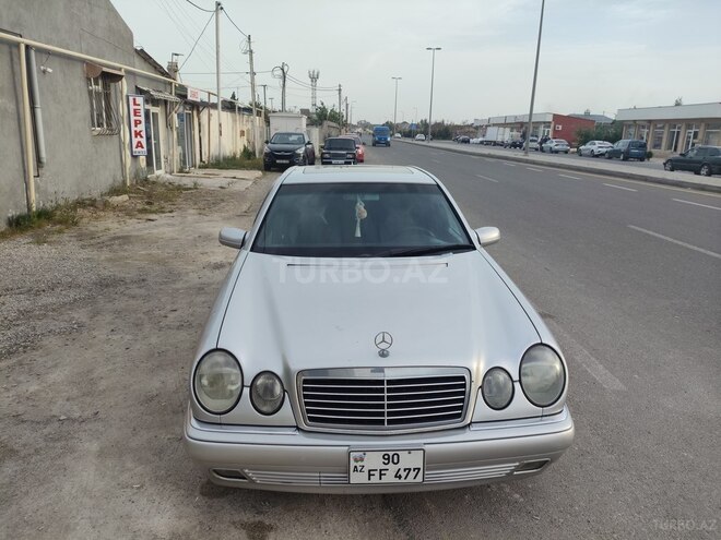 Mercedes E 320 1998, 245,257 km - 3.2 l - Bakı