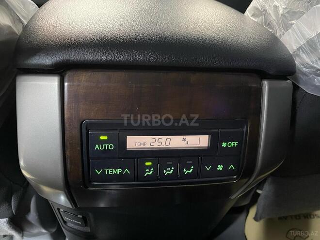 Toyota Land Cruiser Prado-14