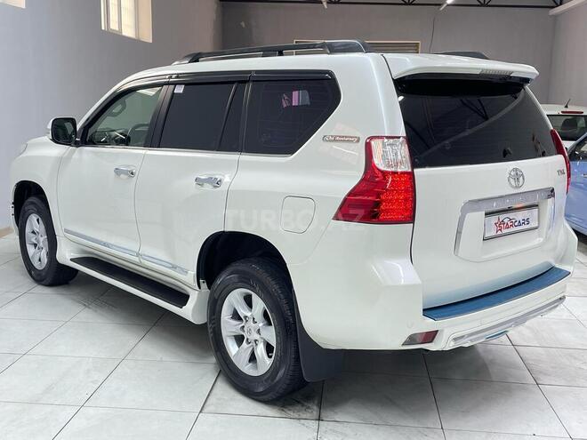 Toyota Land Cruiser Prado-7