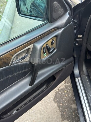 Mercedes E 320 1996, 200,000 km - 3.2 l - Bakı
