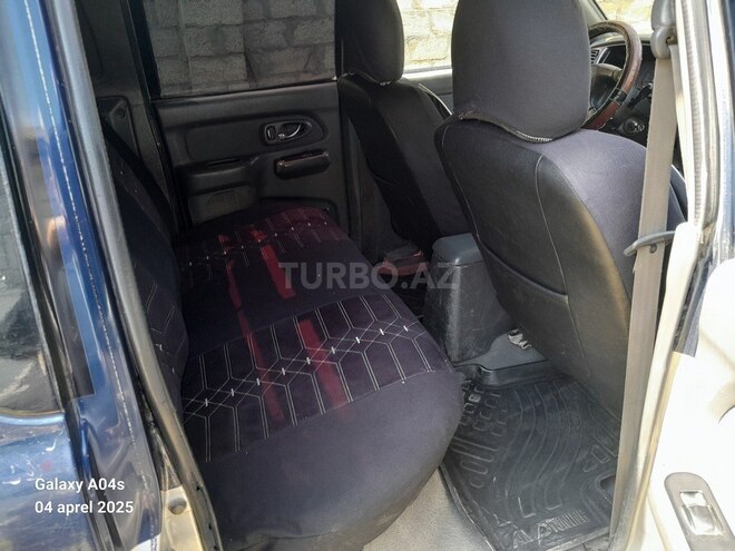 Mitsubishi L200 2003, 229,397 km - 2.5 l - Biləsuvar