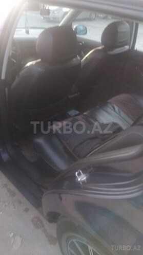 Volkswagen Golf 2001, 350,000 km - 1.6 l - Bakı