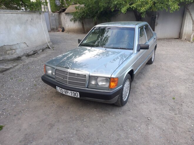 Mercedes 190 1991, 210,000 km - 2.0 л - Bərdə