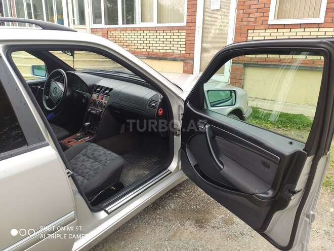 Mercedes C 180 1997, 255,000 km - 1.8 l - Şəki