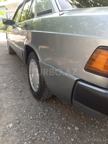 Mercedes 190 1991, 210,000 km - 2.0 л - Bərdə