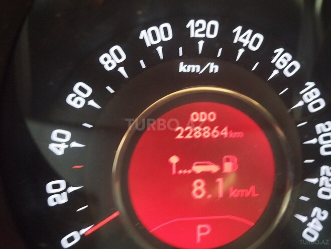 Kia Sportage 2010, 228,864 km - 2.0 л - Mingəçevir