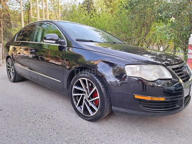 Volkswagen Passat 2006, 202,580 km - 2.0 l - Bakı