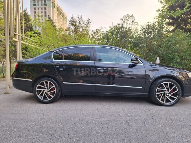 Volkswagen Passat 2006, 202,580 km - 2.0 l - Bakı
