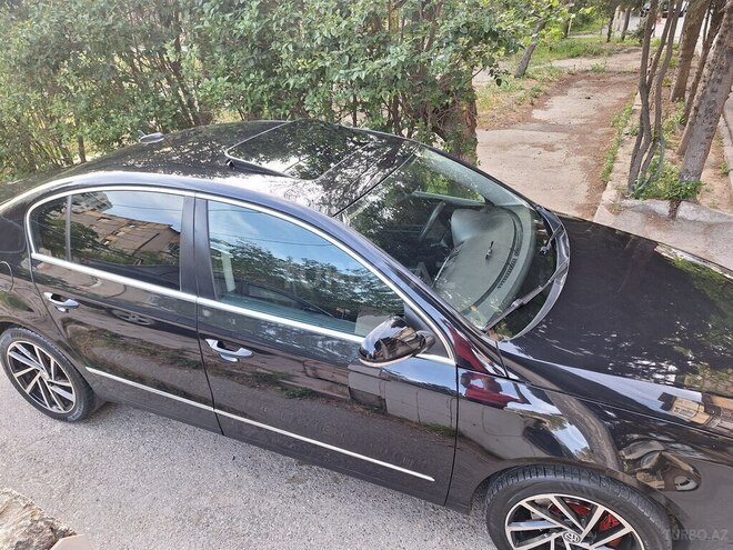 Volkswagen Passat 2006, 202,580 km - 2.0 l - Bakı