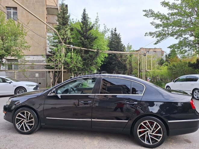 Volkswagen Passat 2006, 202,580 km - 2.0 l - Bakı