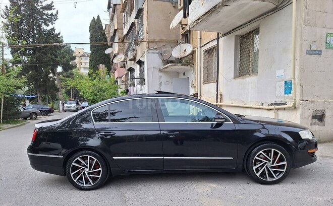Volkswagen Passat 2006, 202,580 km - 2.0 l - Bakı