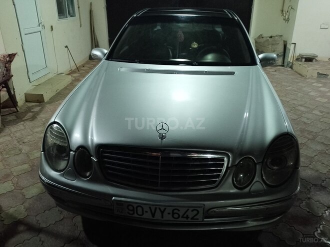 Mercedes E 270 2002, 318,999 km - 2.7 l - Beyləqan