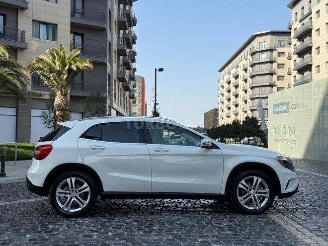 Mercedes GLA 250 4MATIC 2015, 188,000 km - 2.0 л - Bakı