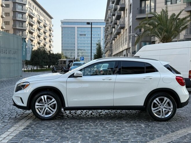 Mercedes GLA 250 4MATIC 2015, 188,000 km - 2.0 л - Bakı