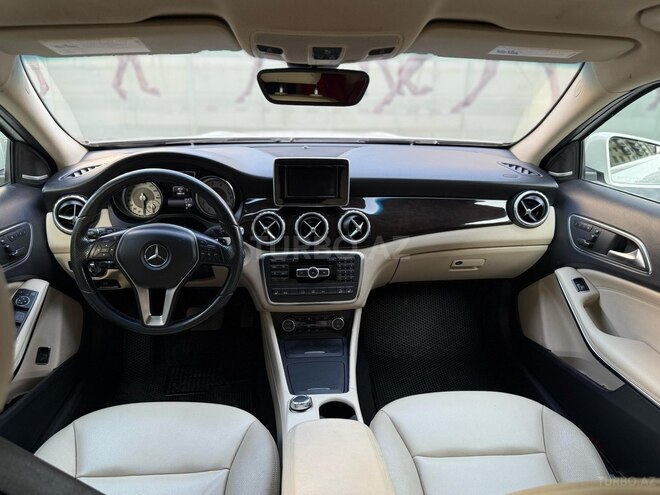 Mercedes GLA 250 4MATIC 2015, 188,000 km - 2.0 л - Bakı