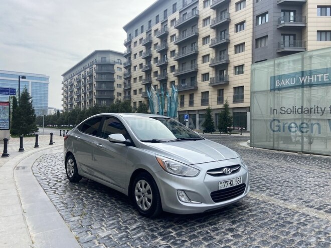 Hyundai Accent 2015, 120,000 km - 1.6 л - Bakı