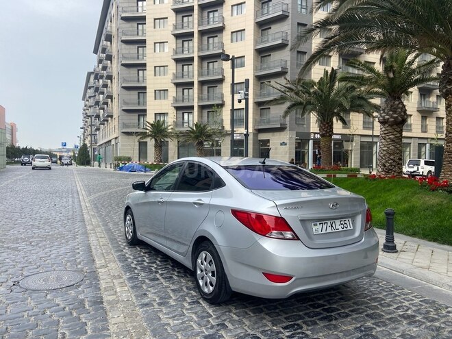 Hyundai Accent 2015, 120,000 km - 1.6 л - Bakı