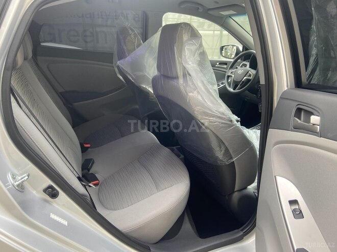 Hyundai Accent 2015, 120,000 km - 1.6 л - Bakı