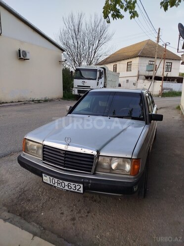 Mercedes 190 1990, 444,000 km - 2.3 l - Zərdab