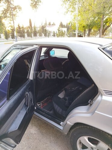 Mercedes 190 1990, 444,000 km - 2.3 l - Zərdab
