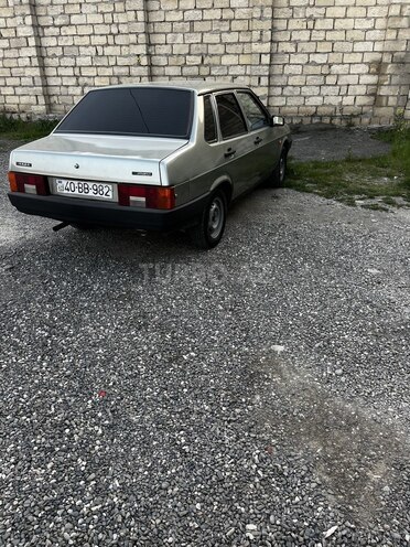 LADA (VAZ) 21099 1994, 200,000 km - 1.5 l - Quba