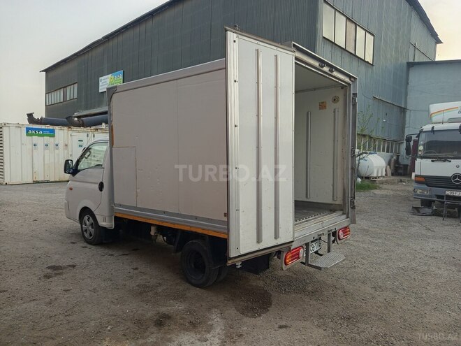 Hyundai H 100 2014, 213,770 km - 2.6 l - Bakı