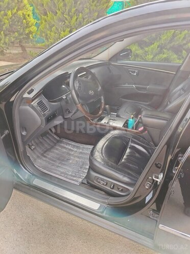 Hyundai Grandeur 2010, 220,000 km - 2.7 l - Salyan