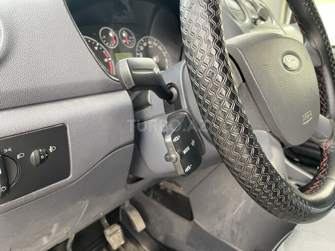 Ford Transit Connect 2010, 260,000 km - 1.8 l - Bakı