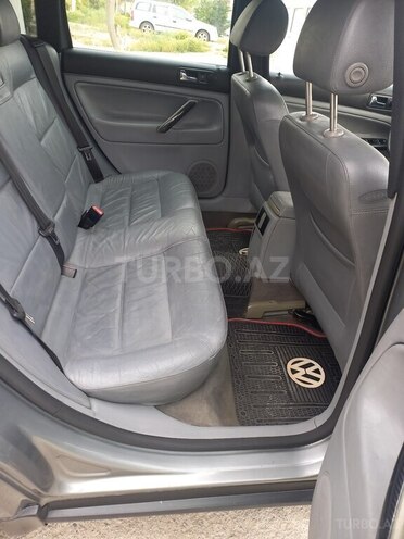 Volkswagen Passat 2004, 241,402 km - 1.8 l - Bakı
