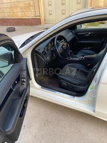 Mercedes C 220 d 2007, 422,459 km - 2.2 l - Bakı