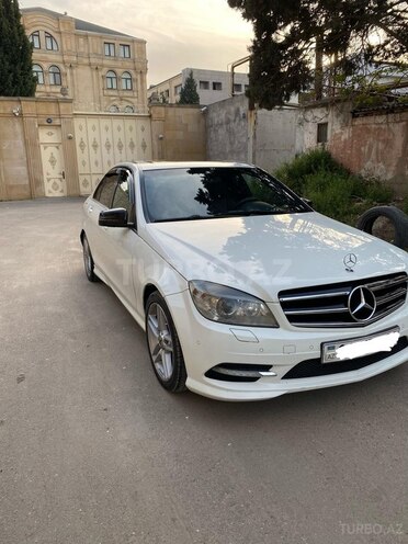 Mercedes C 220 d 2007, 422,459 km - 2.2 l - Bakı