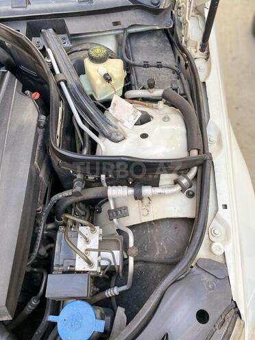 Mercedes C 220 d 2007, 422,459 km - 2.2 l - Bakı