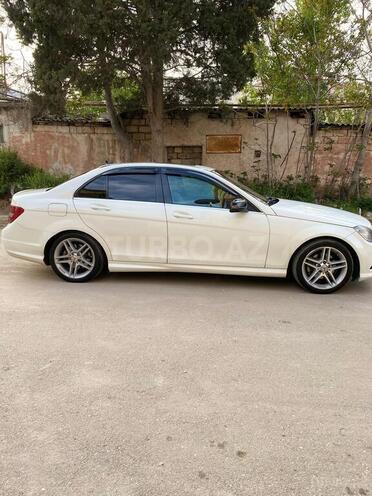 Mercedes C 220 d 2007, 422,459 km - 2.2 l - Bakı