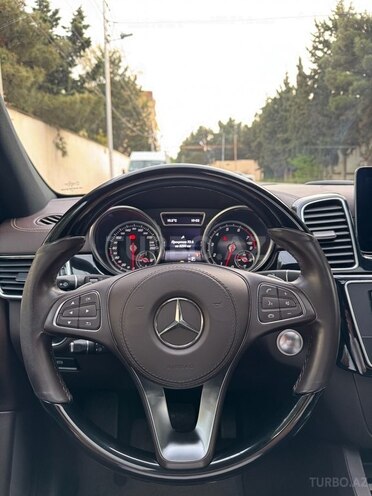 Mercedes GLS 400 4MATIC 2018, 90,000 km - 3.0 л - Bakı