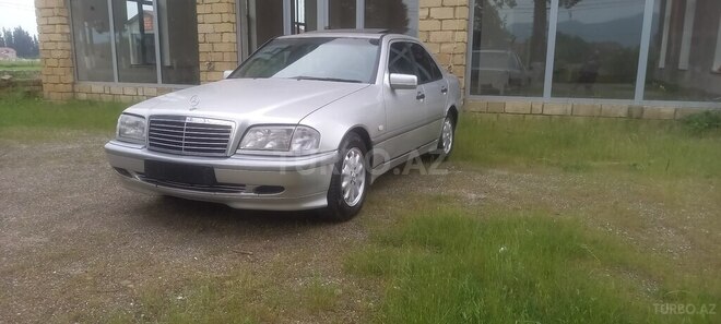 Mercedes C 180 2008, 254,786 km - 1.8 л - Masallı