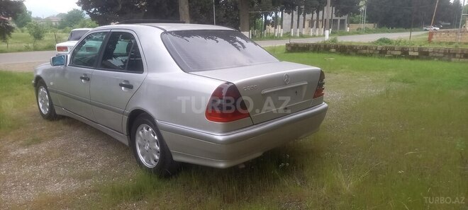 Mercedes C 180 2008, 254,786 km - 1.8 л - Masallı