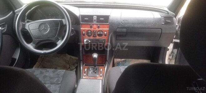 Mercedes C 180 2008, 254,786 km - 1.8 л - Masallı