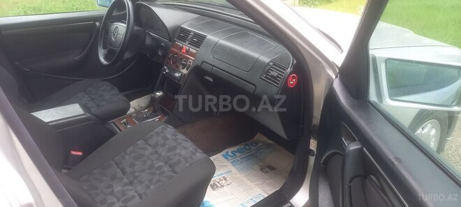 Mercedes C 180 2008, 254,786 km - 1.8 л - Masallı