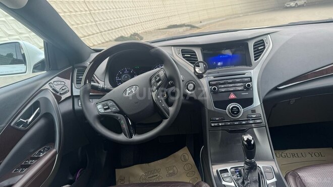 Hyundai Grandeur 2015, 232,900 km - 2.2 l - Bakı
