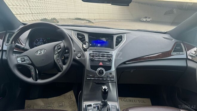 Hyundai Grandeur 2015, 232,900 km - 2.2 l - Bakı