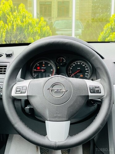Opel Astra 2010, 276,957 km - 1.3 l - İmişli