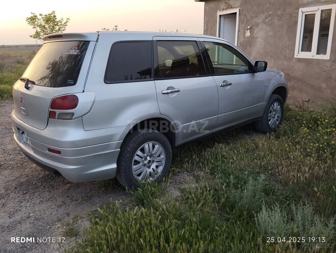 Mitsubishi Airtrek 2002, 400,000 km - 2.0 l - Biləsuvar