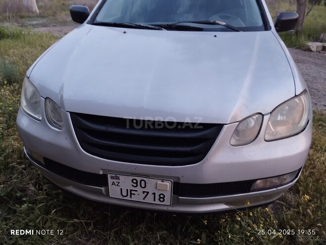 Mitsubishi Airtrek 2002, 400,000 km - 2.0 l - Biləsuvar