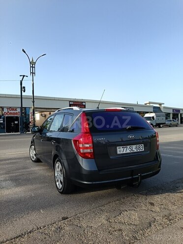 Kia Ceed 2008, 320,000 km - 1.6 л - Saatlı