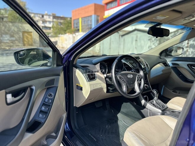 Hyundai Elantra 2014, 90,000 km - 1.8 л - Bakı