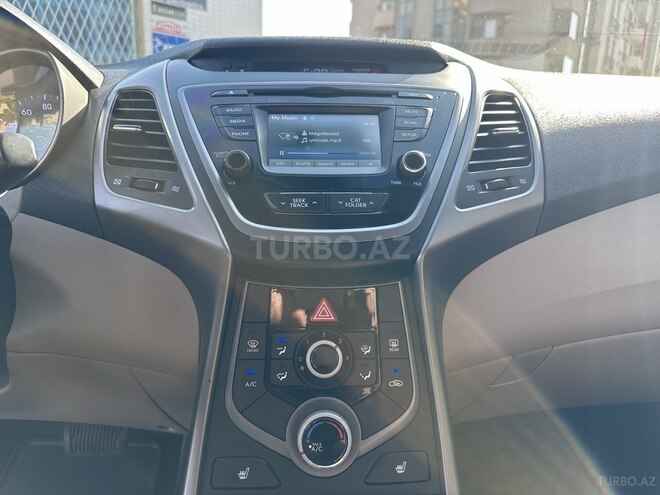 Hyundai Elantra 2014, 90,000 km - 1.8 л - Bakı