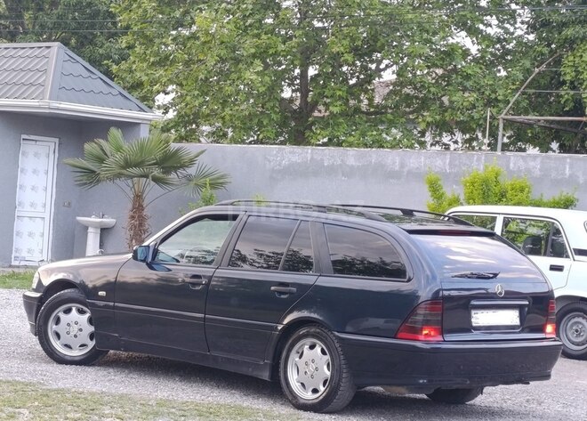 Mercedes C 220 d 2000, 245,000 km - 2.2 l - Bərdə